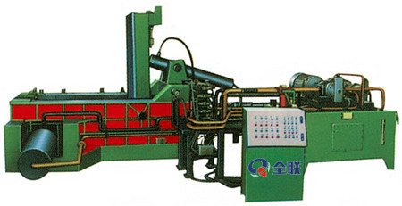 打包(bāo)液壓機