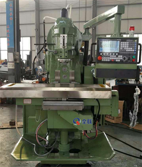 立(li)式升降(jiàng)台數控(kong)銑床 立(li)式升降(jiang)台數控(kong)銑床