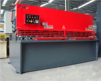 内蒙(méng)剪闆機(jī)