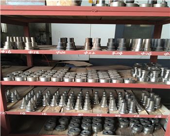 沖(chong)孔機模具