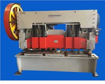 太(tài)原Q12-03X2500電動(dong)機械剪(jian)闆機