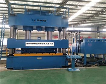 河南Y32-630T四(sì)柱液壓機